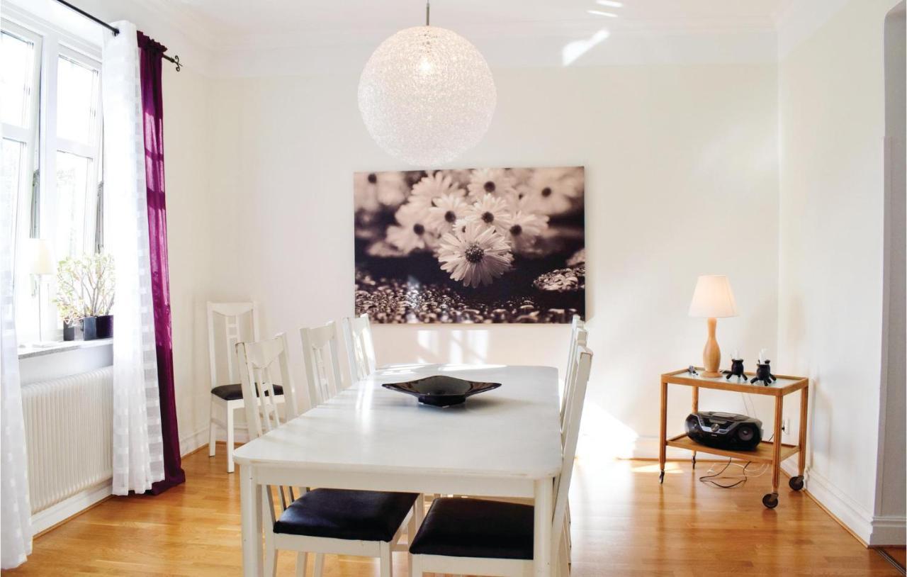Amazing Apartment In Ystad With Kitchen Kültér fotó